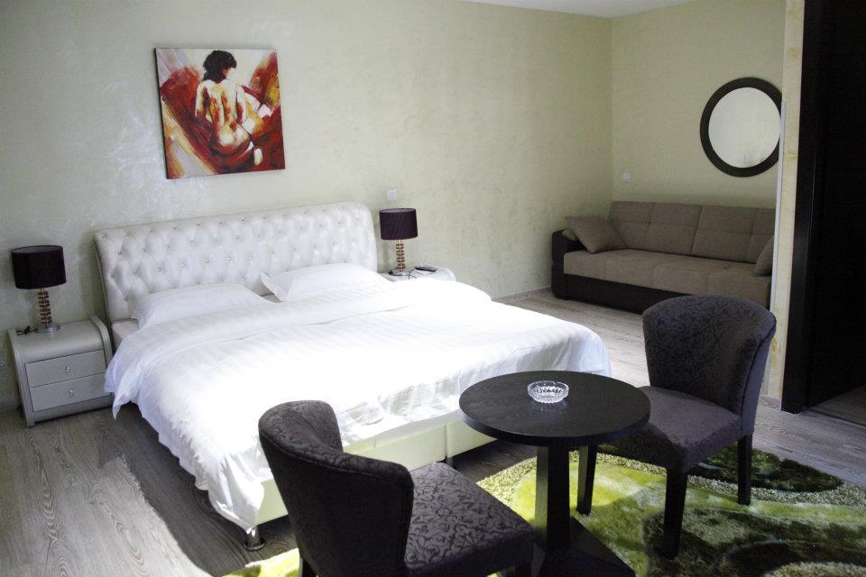 Johnny Hotel Kamenice Εξωτερικό φωτογραφία